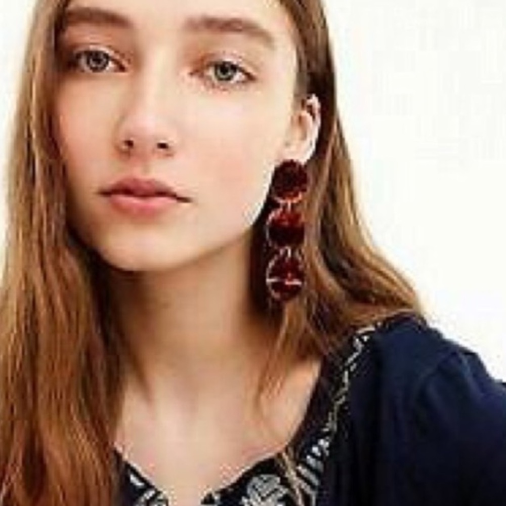 J CREW FAUX CARAMEL TORTOISESHELL RESIN DISC DROP PIERCED EARRINGS - Picture 3 of 4